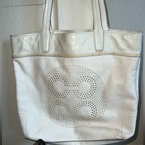 Coach white large purse bag pink inside